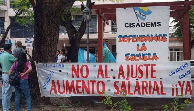 CISADEMS reclamó un piso salarial de $1.300.000 para la docencia de Santiago del Estero