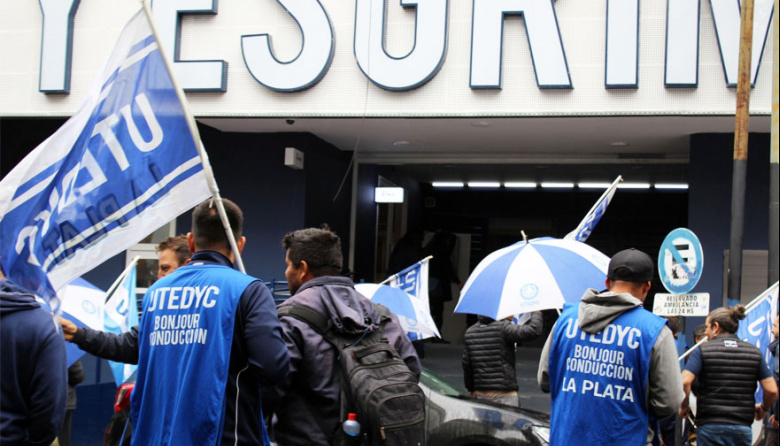UTEDYC La Plata denunció "despidos injustificados" en Gimnasia y se profundiza el conflicto