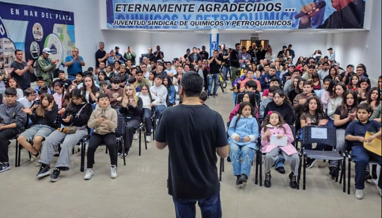 El SPIQYP reconoció a hijos e hijas de afiliados con "destacado desempeño escolar"