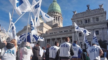 UDA: “El oficialismo quiere arruinar la educación pública y se orienta a privatizarla”