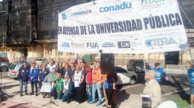 El Frente Universitario denunció pérdida salarial histórica y reclamó paritarias