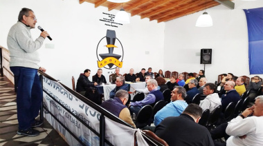 La conducción de APDFA recibió total respaldo en un Congreso "federal" y "democrático"