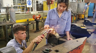 AMET Misiones pidió a diputados nacionales defender la educación y los derechos docentes