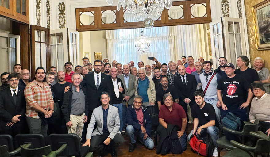 Maquinistas Navales adoptará "todas las medidas necesarias" en defensa de los trabajadores