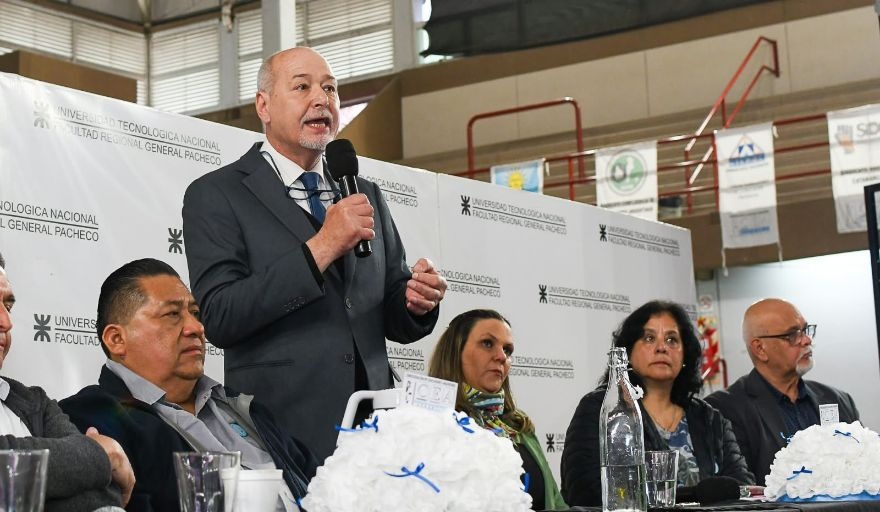 CEA: "La docencia organizada no cede ante los intentos de desfinanciamiento y asfixia presupuestaria"